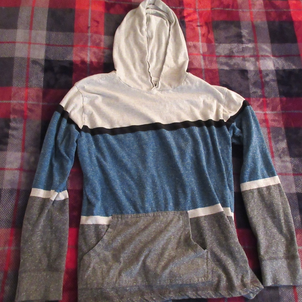 Long sleeve T-shirt with Hood
